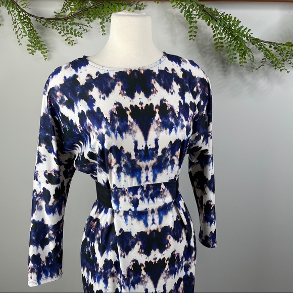 ASOS printed long sleeve dress - Picture 9 of 10